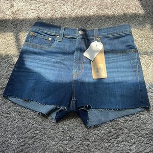 Levi’s high rise shorts